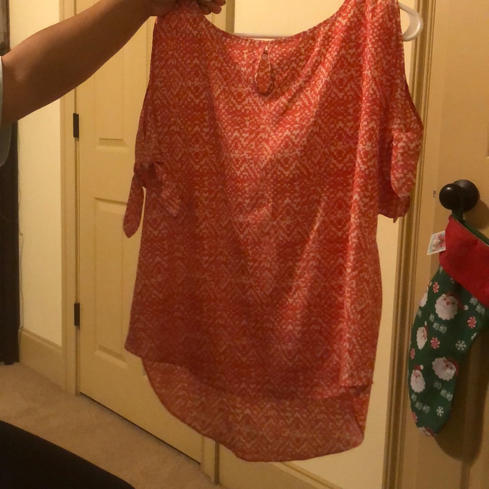 pink blouse